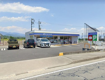 ローソン 韮崎竜岡町店の画像1