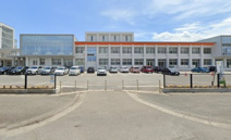 中山中学校
