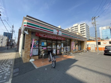 セブン-イレブン 名古屋今池５丁目店の画像1