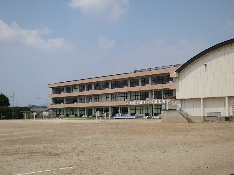 足利市立梁田小学校の画像