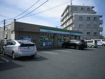 ファミリーマート 小平大沼町二丁目店の画像1