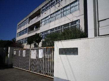 東久留米市立下里中学校の画像1