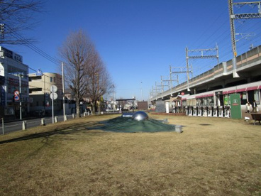 与野本町駅前公園の画像1