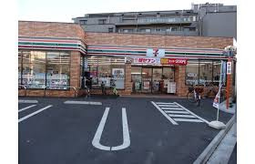 セブンイレブン 大田区東蒲田キネマ通り店の画像1