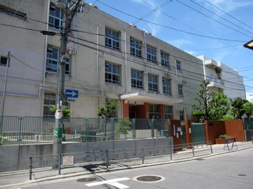 大阪市立 高松小学校の画像1