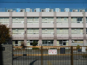梅田小学校の画像1