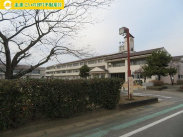 館林市立第四小学校の画像1