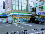 ファミリーマート 三河安城駅前店