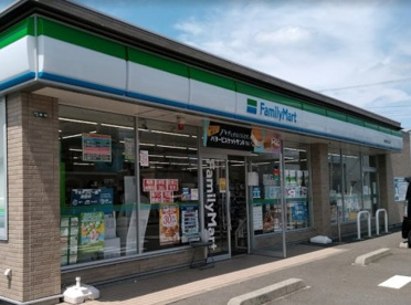 ファミリーマート 相模原横山台店の画像1