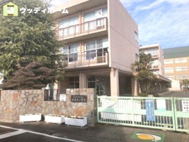 草加市立花栗南小学校の画像1