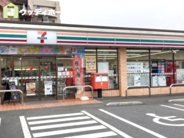 セブンイレブン 草加氷川北店の画像1