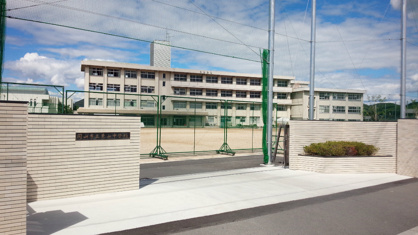 岡山市立　東山中学校の画像1