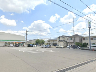 ファミリーマートサンズ上依知南店の画像1