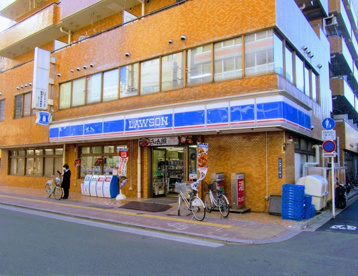 ローソン 台東三丁目店の画像1