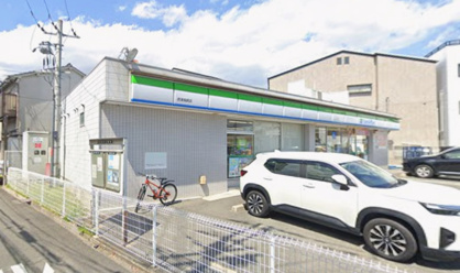 ファミリーマート 摂津鳥飼店の画像1