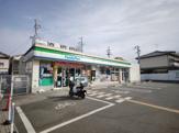 ファミリーマート　星田駅東店