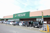 FRESSAY(フレッセイ) 宝泉店