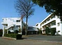 大泉町立西中学校