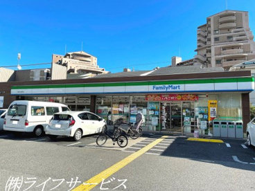 ファミリーマート 西宮今津港町店の画像1