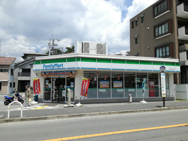 ファミリーマートの画像1