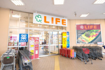 ライフ 三国橋店