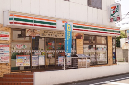 セブンイレブン 大田区雪谷大塚町店の画像1