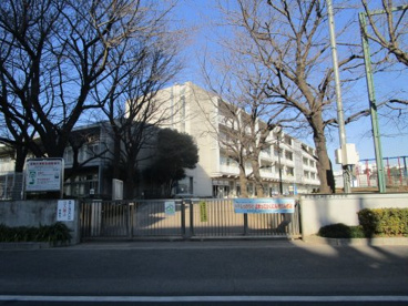 朝霞市立朝霞第十小学校の画像1