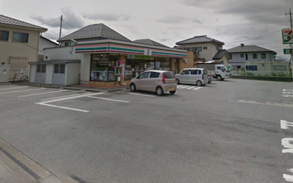 セブンイレブン 韮崎藤井町店の画像1