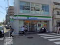 コンビニエンスストア ファミリーマート 仁川駅前店