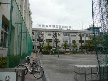 江戸川区立平井西小学校の画像1