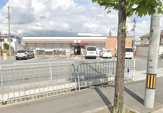 コンビニエンスストア セブンイレブン 宝塚山本丸橋2丁目店