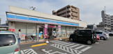 ローソン 吉塚三丁目店