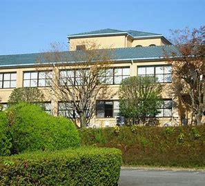 飯塚日新館中学校の画像2