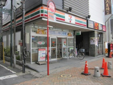 セブンイレブン 草加駅前西口店の画像1