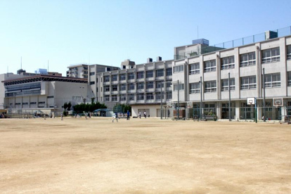 平野小学校の画像1