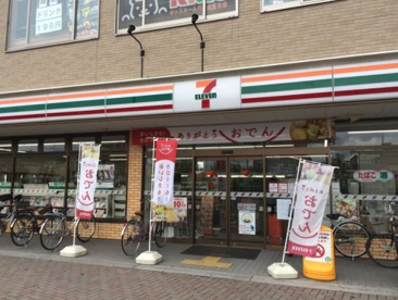 セブンイレブン 越谷大袋駅西口店の画像1