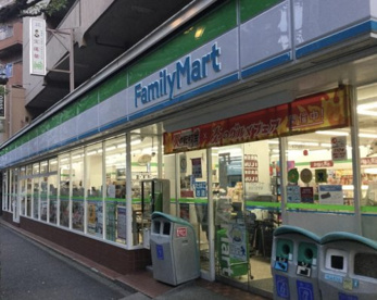 ファミリーマート 京王八王子駅前店の画像1