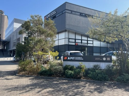 オートバックス A PIT オ-トバックス東雲