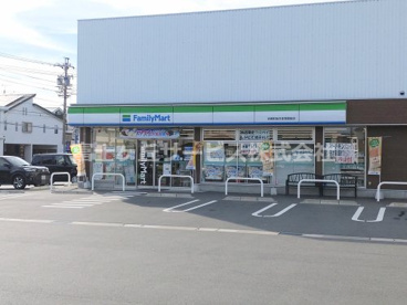 ファミリーマート 吉田町総合体育館前店の画像1