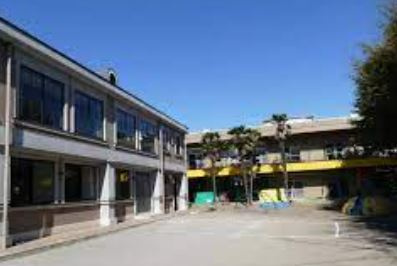 群馬医療福祉大学附属認定こども園鈴蘭幼稚園の画像1