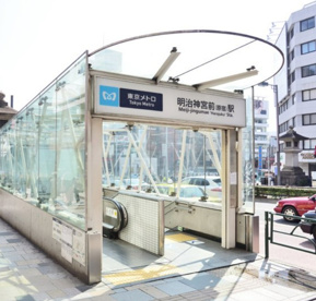 明治神宮前駅の画像1
