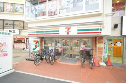 セブンイレブン 板橋下赤塚駅北口店の画像1