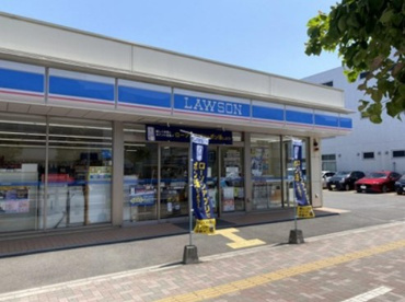 ローソン 鶴瀬駅西口店の画像1