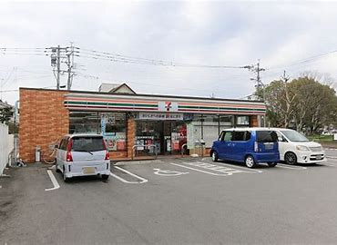 セブンイレブン 飯塚明治橋店の画像1