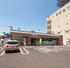 セブンイレブン 飯塚本町店の画像1