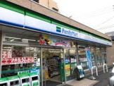 ファミリーマート 港築地口店