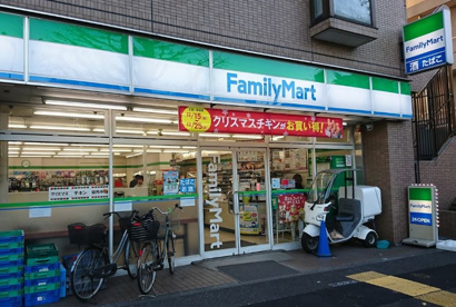 ファミリーマート 杉並成田東五丁目店の画像1