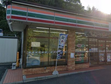 セブンイレブン 川崎栗谷店の画像1