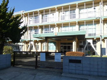 千葉市立幕張東小学校の画像1