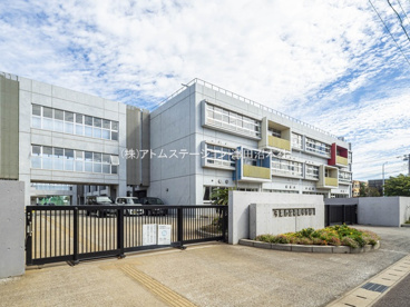 千葉市立花園中学校の画像1